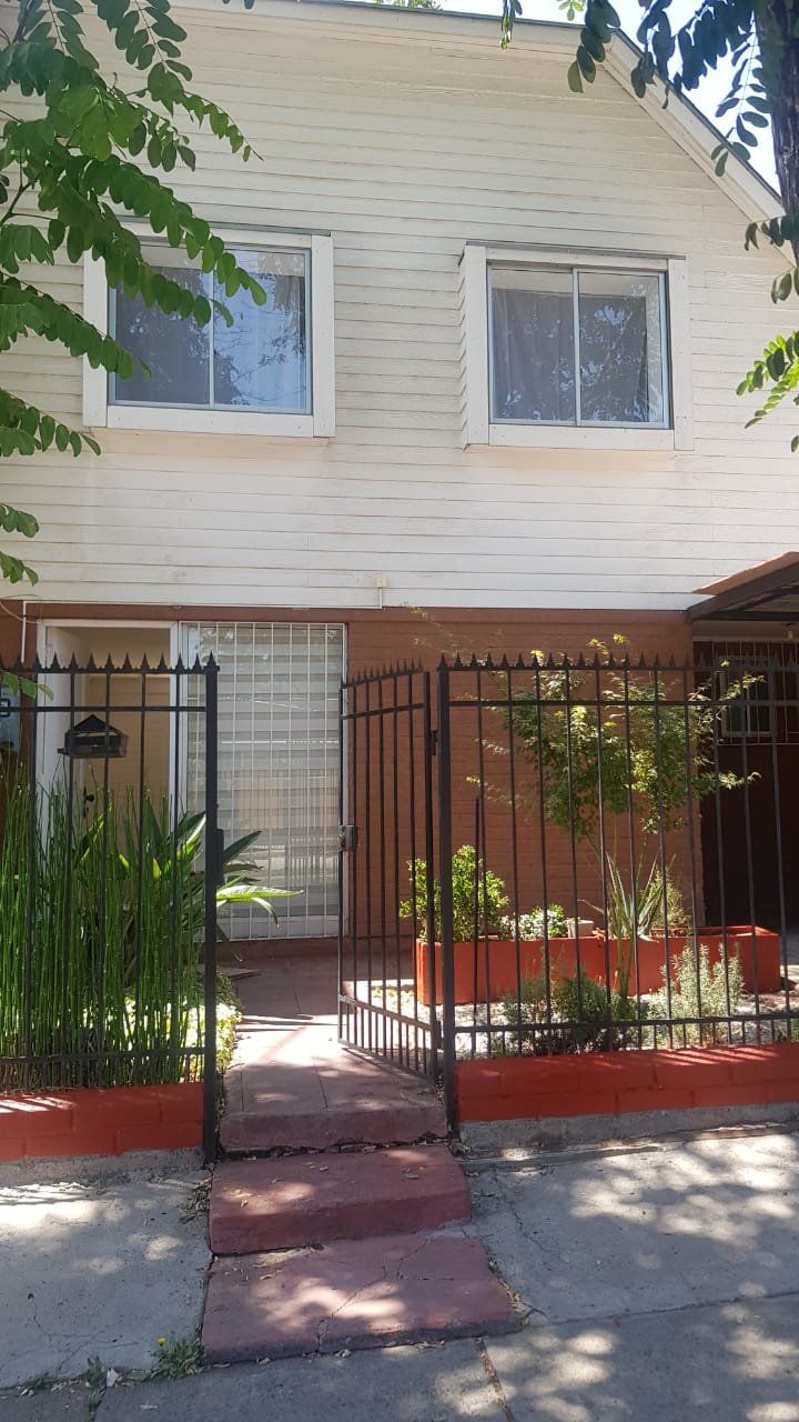 Casa en venta en Peñalolén — foto 1