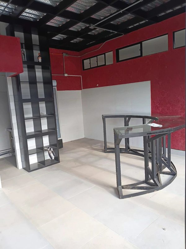 Local comercial en venta en El Monte — foto 8