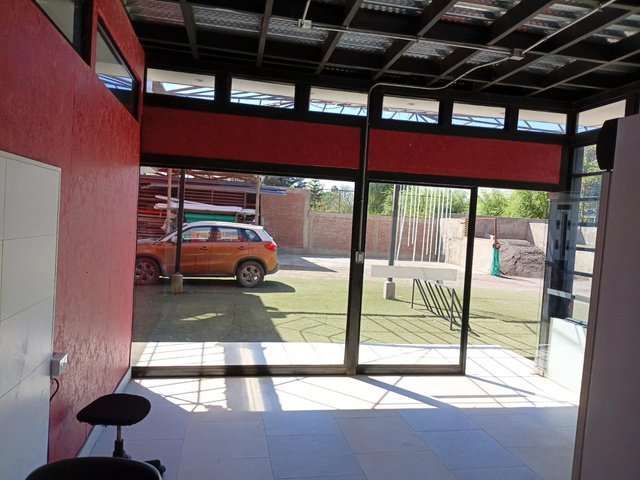 Local comercial en venta en El Monte — foto 6