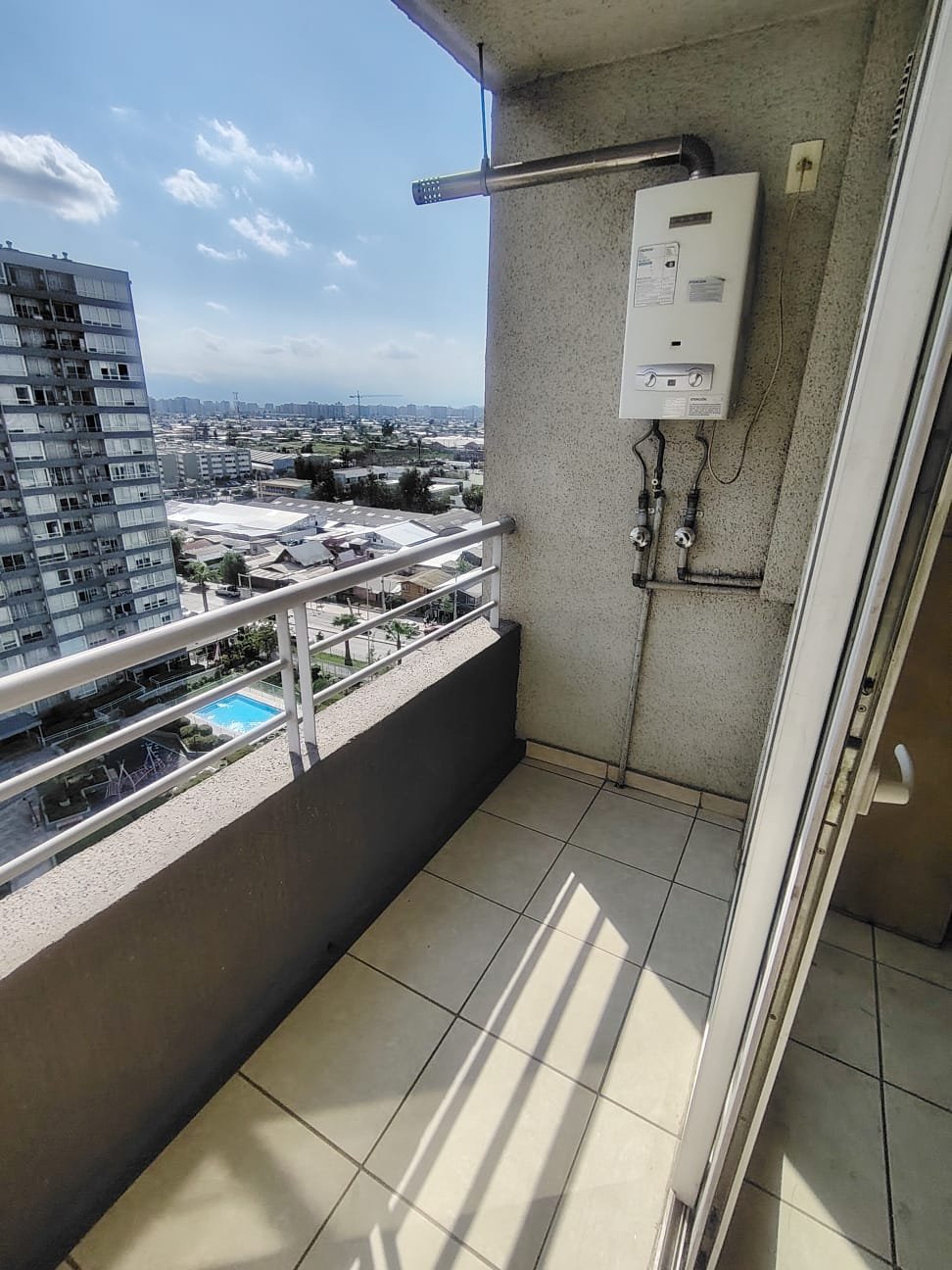 Departamento en arriendo en La Granja — foto 4