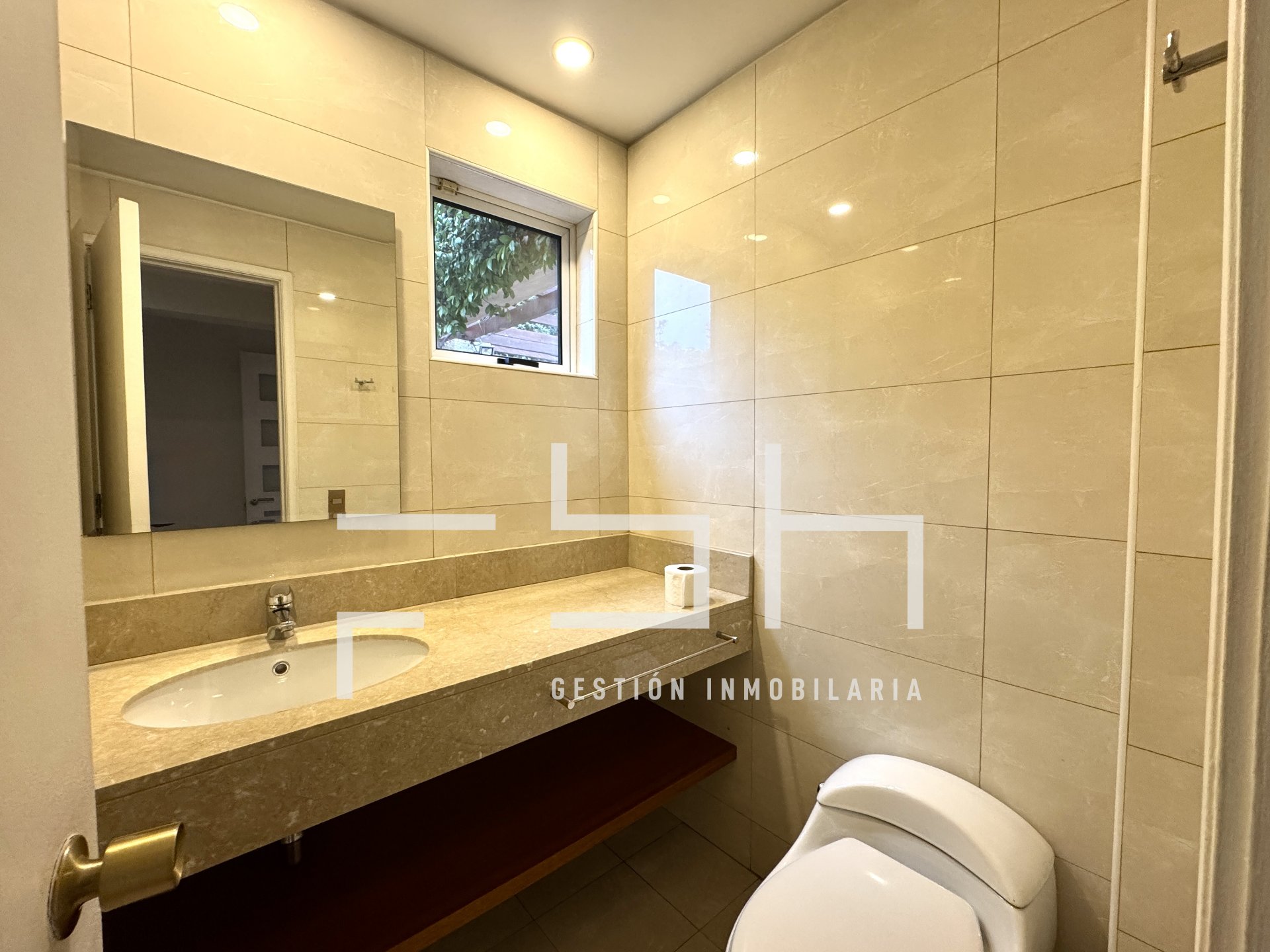 Casa en arriendo en Las Condes — foto 6