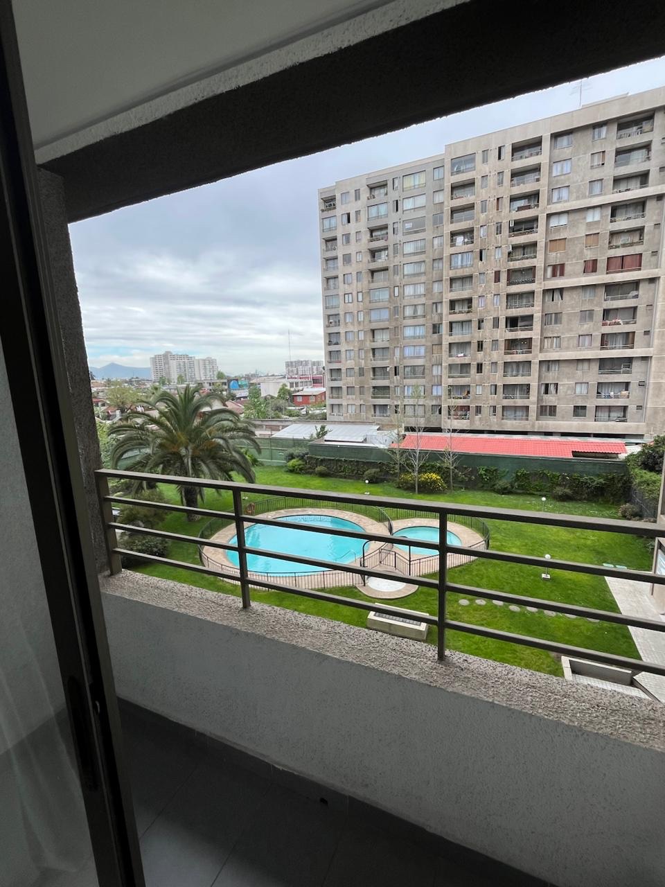 Departamento en arriendo en La Cisterna — foto 1