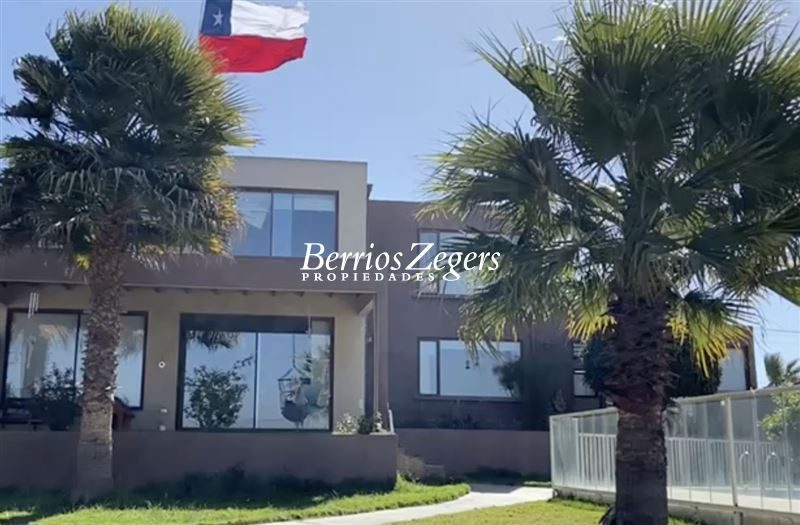 Casa en venta en Coquimbo — foto 1