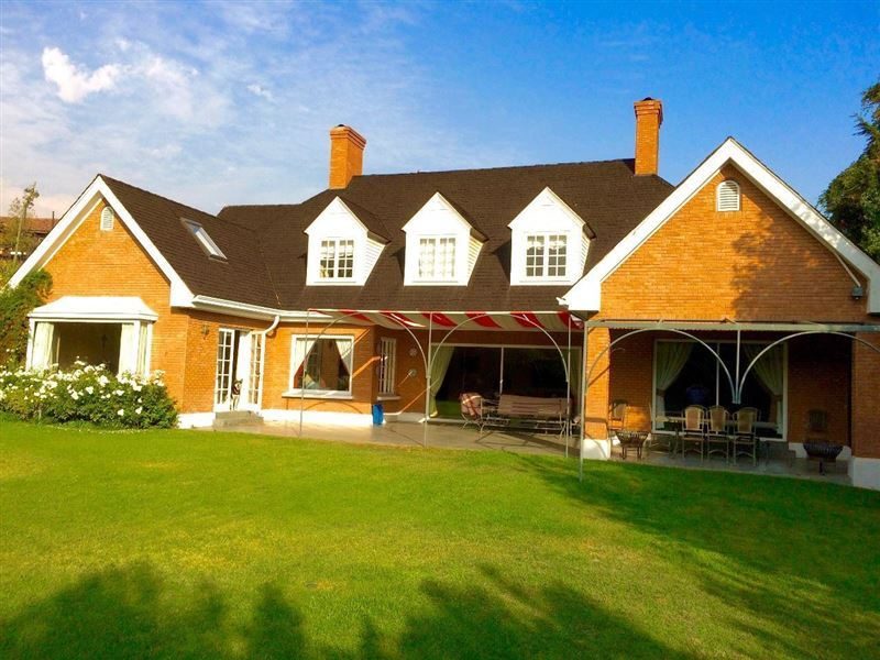 Casa en venta en Lo Barnechea — foto 1