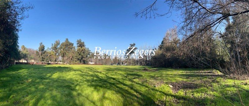 Terreno en venta en Vitacura — foto 2