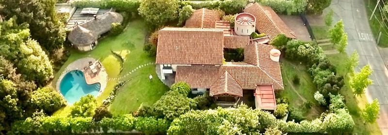 Casa en venta en Lo Barnechea — foto 2