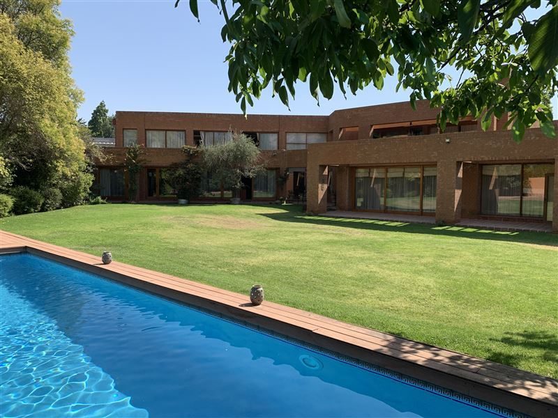 Casa en venta en Lo Barnechea — foto 1