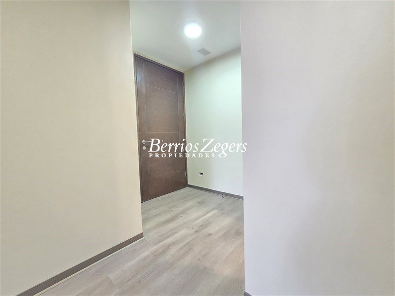 Oficina en arriendo en Providencia — foto 3
