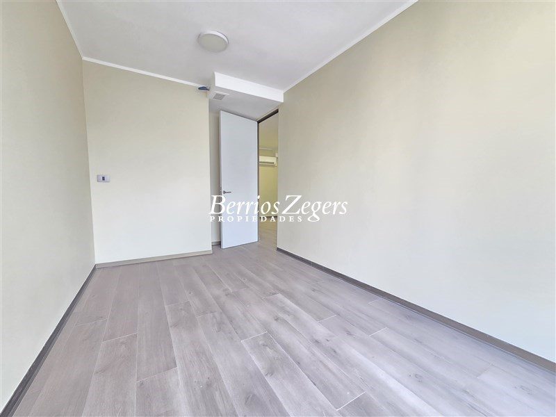 Oficina en arriendo en Providencia — foto 9