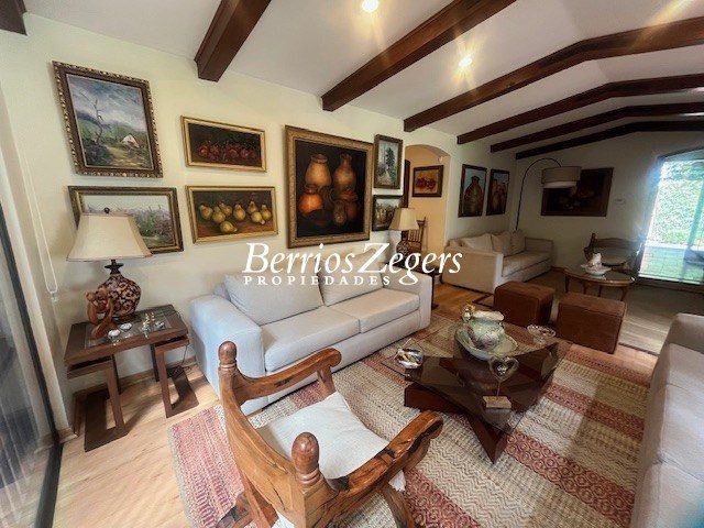 Casa en venta en Lo Barnechea — foto 2