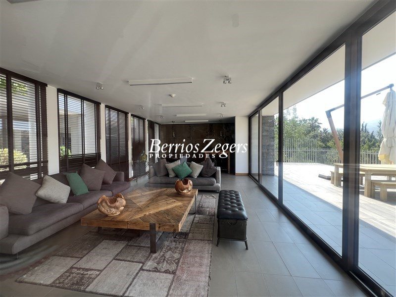 Departamento en venta en Lo Barnechea — foto 2