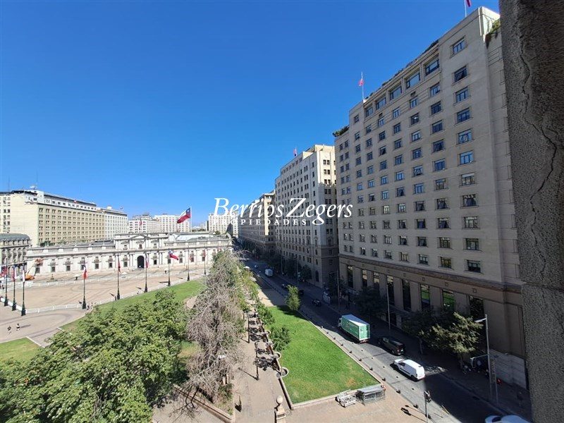 Oficina en arriendo en Santiago — foto 1