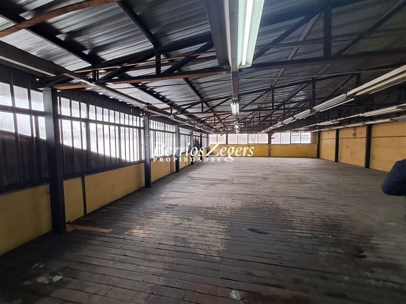 Bodega en arriendo en Recoleta — foto 1