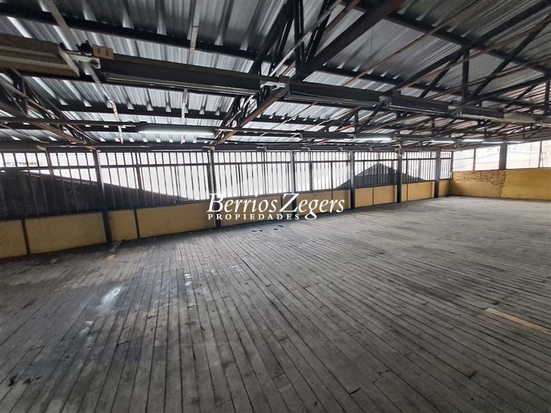 Bodega en arriendo en Recoleta — foto 3
