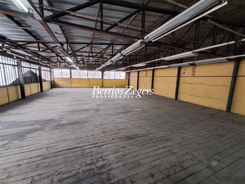 Bodega en arriendo en Recoleta — foto 4