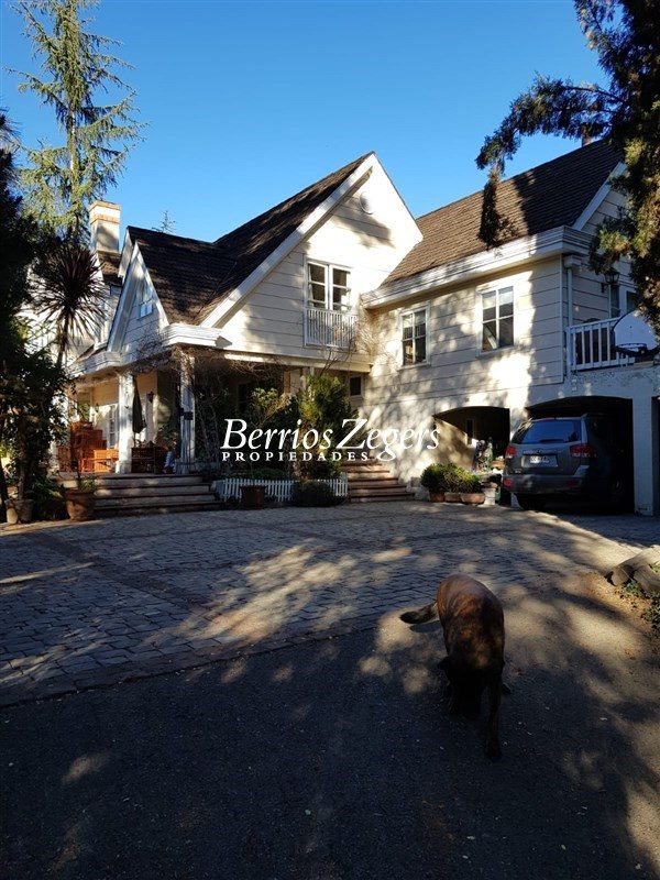 Casa en venta en Lo Barnechea — foto 2