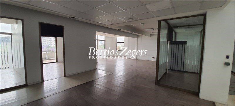 Oficina en arriendo en Providencia — foto 1