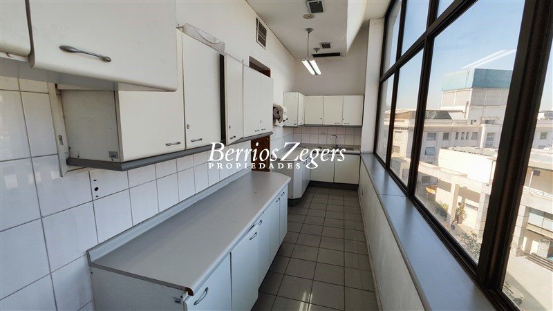 Oficina en arriendo en Providencia — foto 6