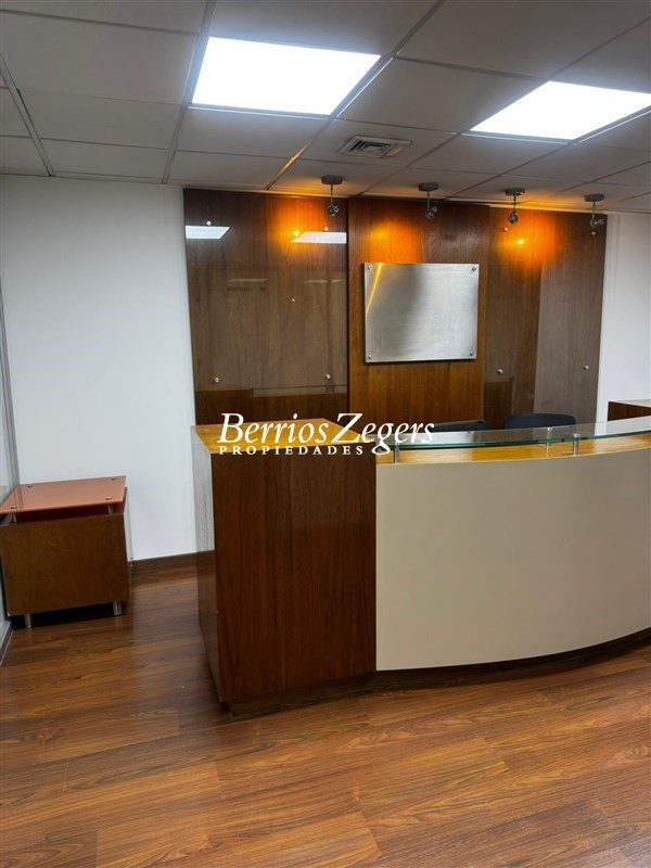Oficina en arriendo en Las Condes — foto 2