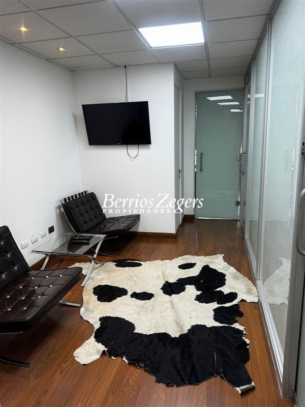 Oficina en arriendo en Las Condes — foto 3