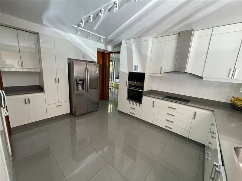 Casa en venta en Lo Barnechea — foto 8
