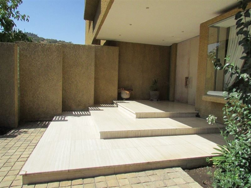 Casa en venta en Lo Barnechea — foto 1
