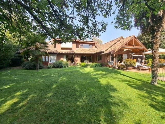 Casa en venta en Las Condes — foto 1