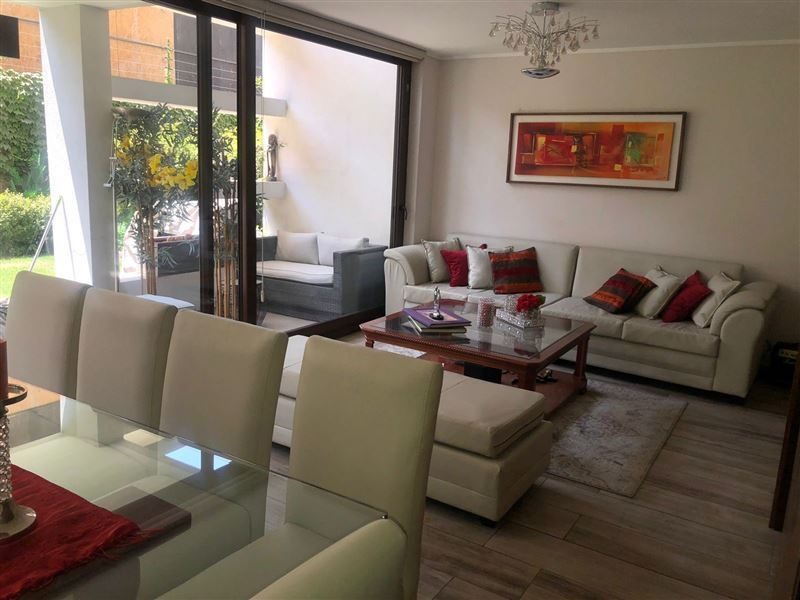 Departamento en venta en Lo Barnechea — foto 2