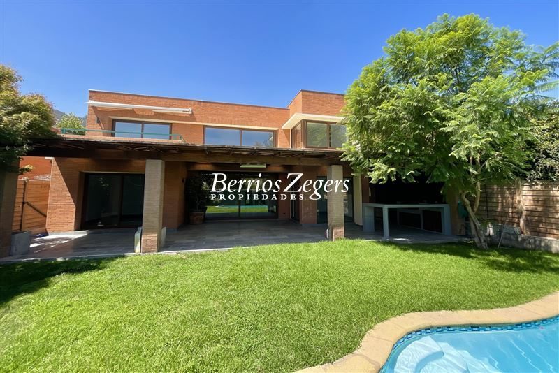 Casa en venta en Las Condes — foto 1