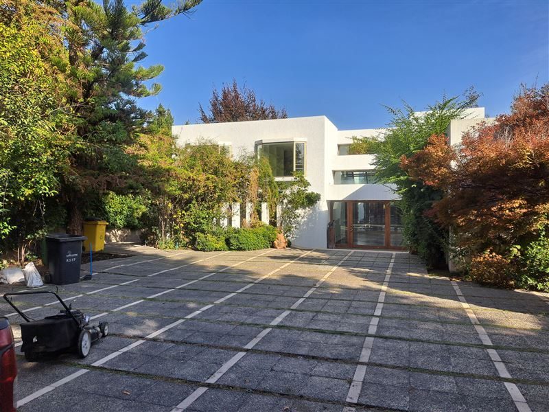 Casa en venta en Lo Barnechea — foto 1