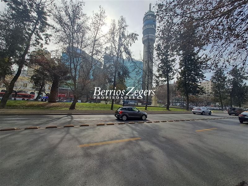 Oficina en arriendo en Santiago — foto 2