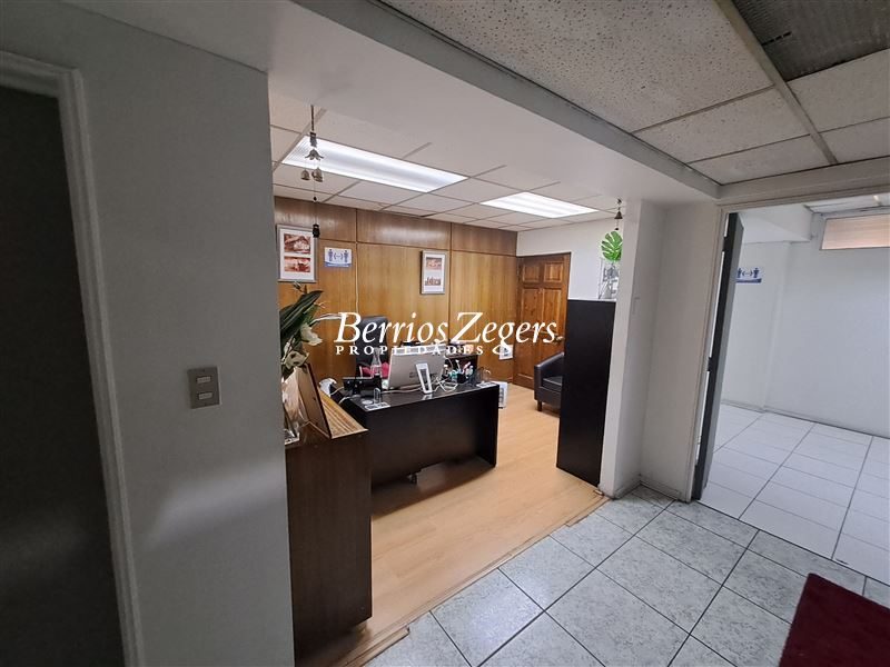 Oficina en arriendo en Santiago — foto 3