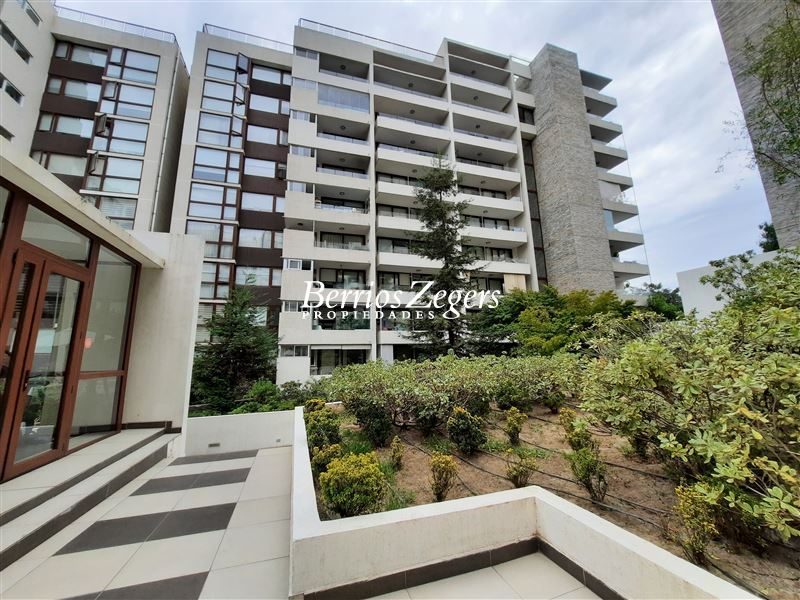 Departamento en arriendo en Las Condes — foto 1