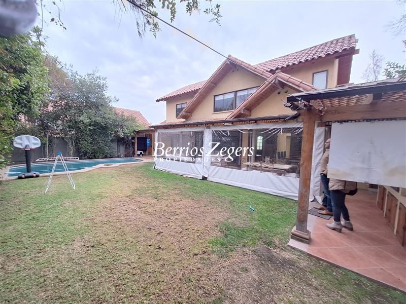 Casa en venta en Las Condes — foto 1