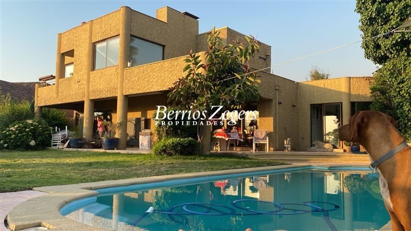 Casa en arriendo en Las Condes — foto 1