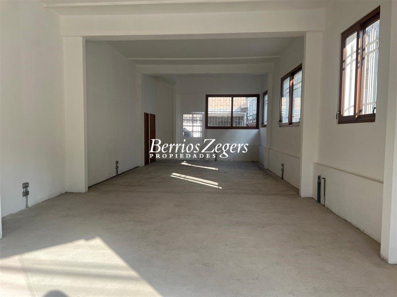Local comercial en arriendo en Providencia — foto 4