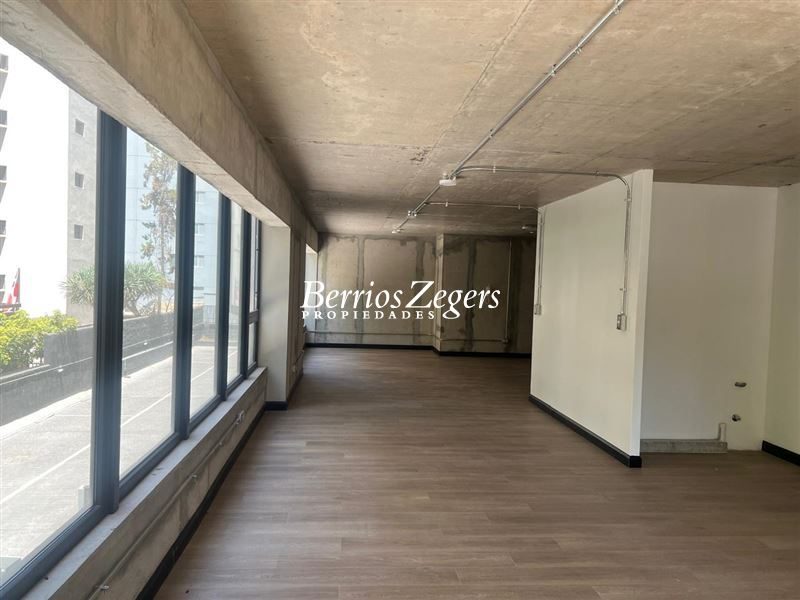 Oficina en arriendo en Las Condes — foto 2