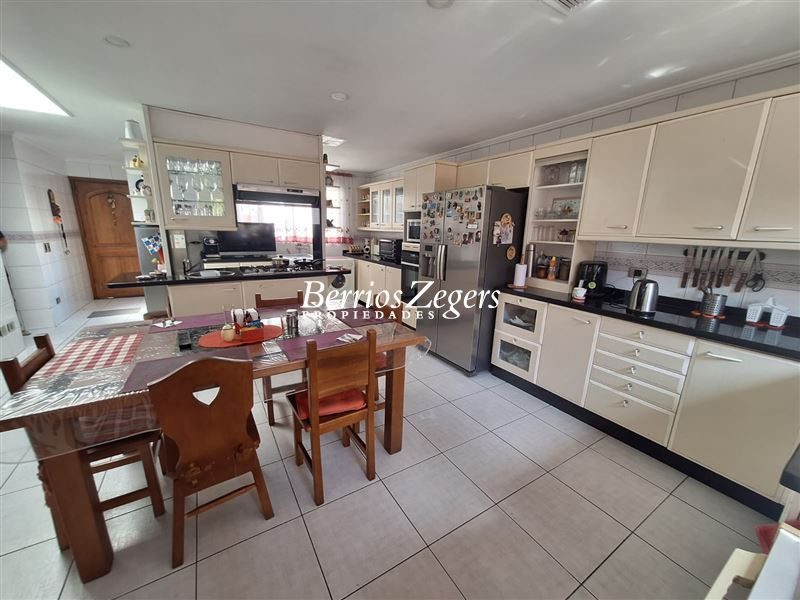 Casa en arriendo en Las Condes — foto 10