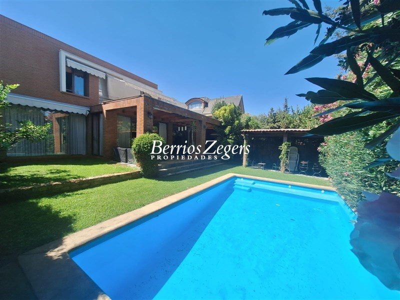 Casa en venta en Las Condes — foto 1