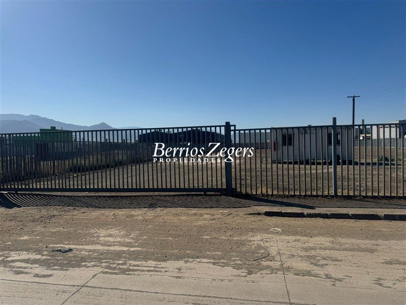 Bodega en arriendo en Lampa — foto 1