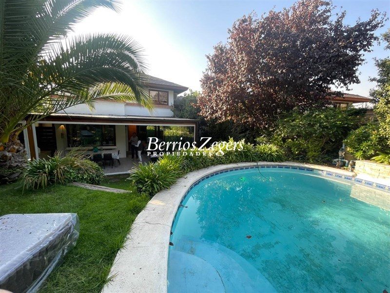 Casa en venta en Las Condes — foto 1