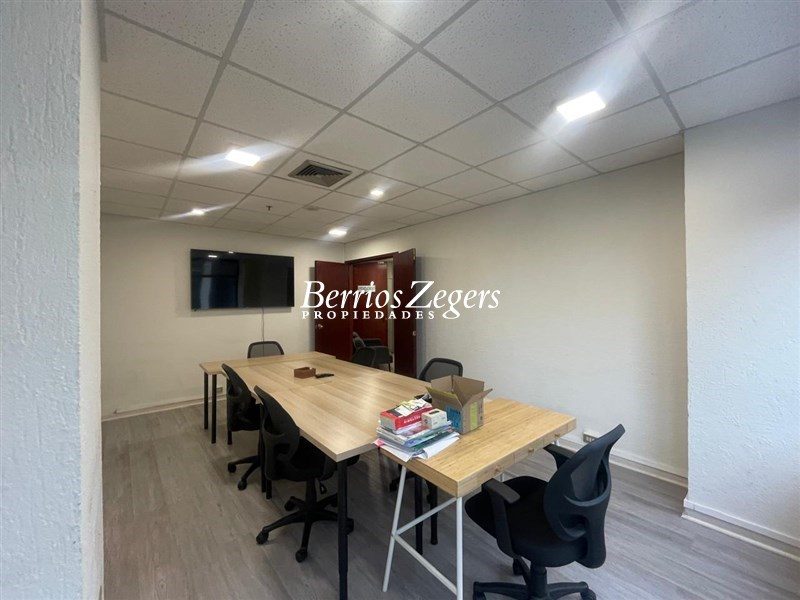 Oficina en arriendo en Las Condes — foto 4
