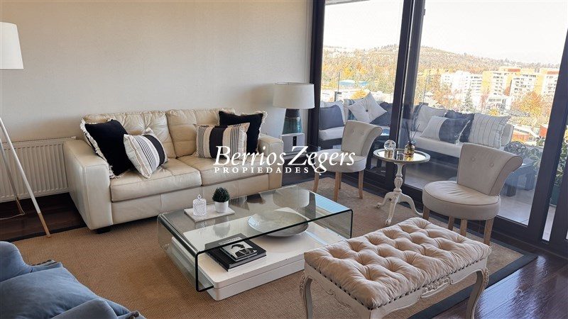 Departamento en venta en Lo Barnechea — foto 1