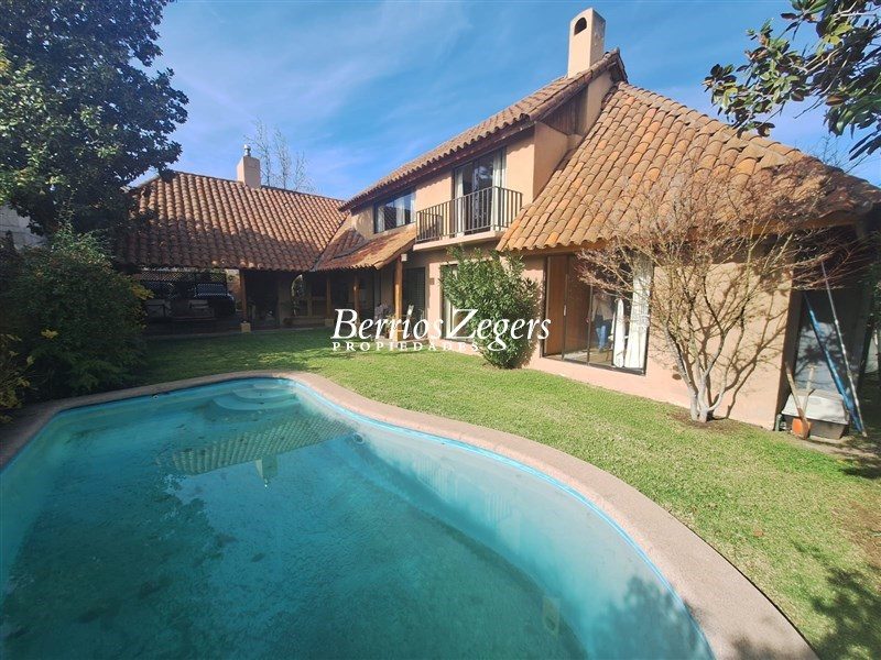 Casa en venta en Las Condes — foto 1