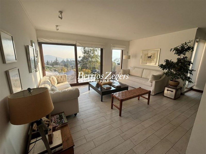 Casa en venta en Lo Barnechea — foto 2