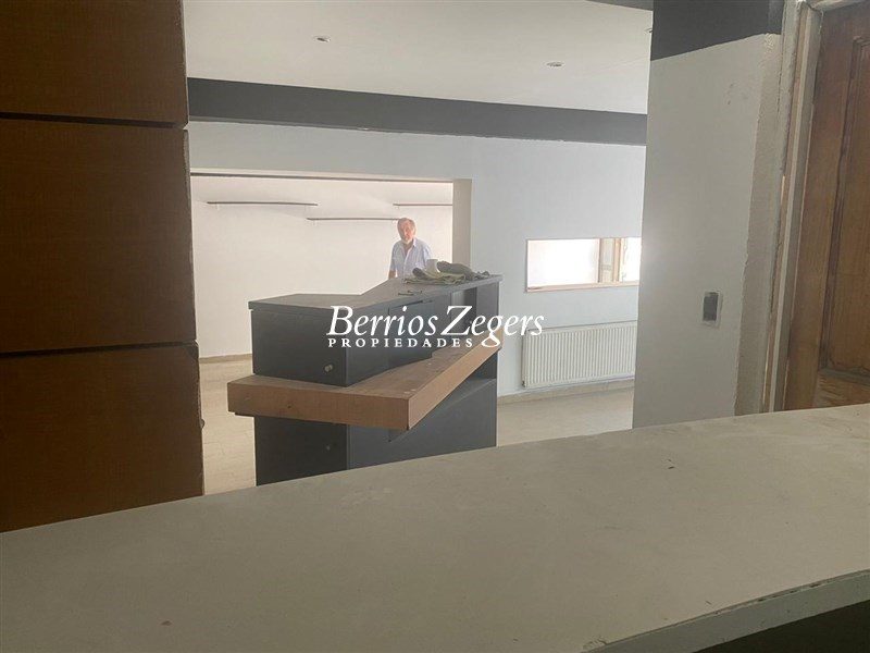 Local comercial en venta en Las Condes — foto 2