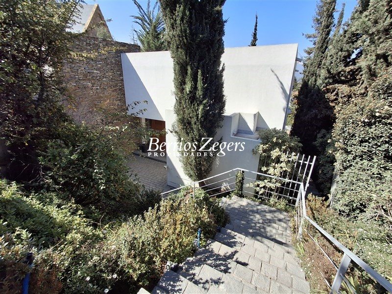 Casa en venta en Lo Barnechea — foto 2