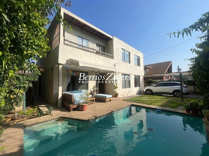 Casa en venta en Las Condes — foto 1