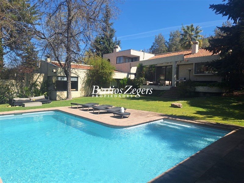 Casa en venta en Las Condes — foto 1