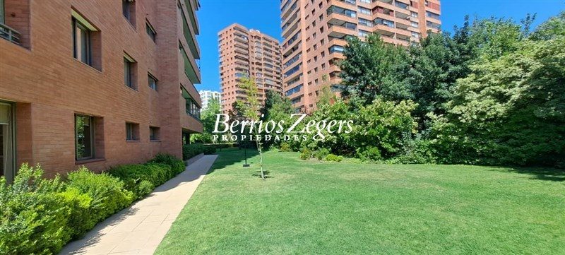 Departamento en venta en Las Condes — foto 1